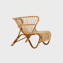 Load image into Gallery viewer, Fox Lounge Chair